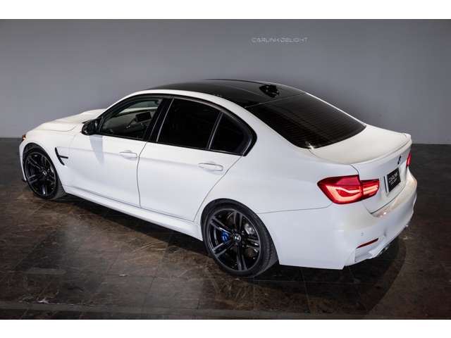 2015 BMW M3 SEDAN photo 3