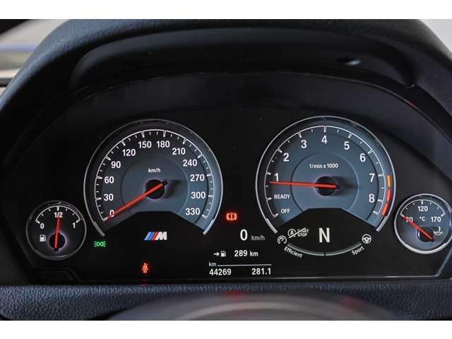 2015 BMW M3 SEDAN — миниатюра 28