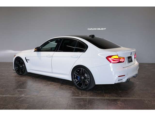 2015 BMW M3 SEDAN — миниатюра 39