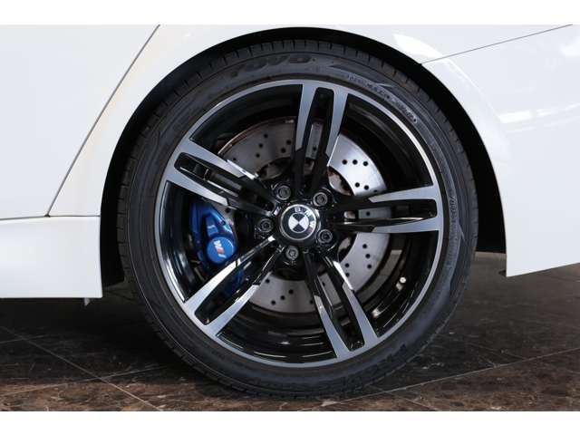 2015 BMW M3 SEDAN — миниатюра 45