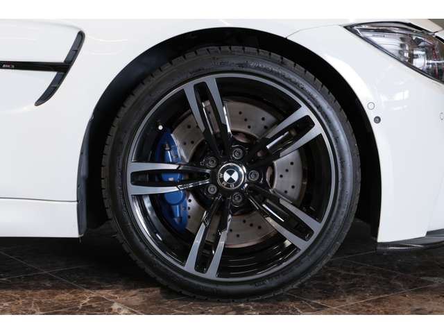 2015 BMW M3 SEDAN — миниатюра 46