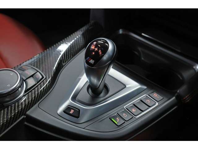 2015 BMW M3 SEDAN — миниатюра 73
