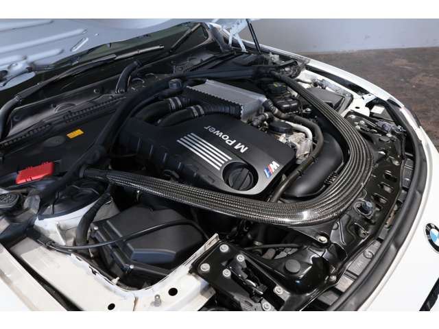 2015 BMW M3 SEDAN — миниатюра 79