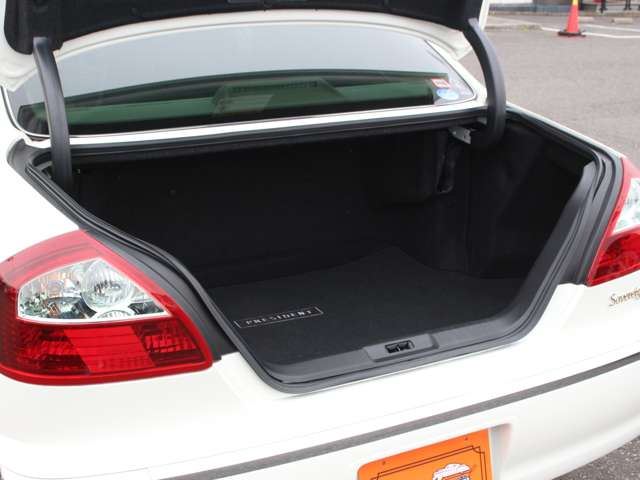 2010 Nissan PRESIDENT 缩略图 28