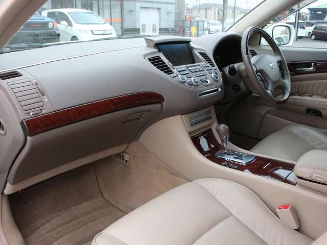 2010 Nissan PRESIDENT 缩略图 31