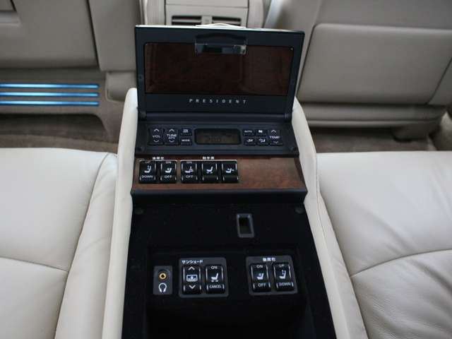 2010 Nissan PRESIDENT 缩略图 37