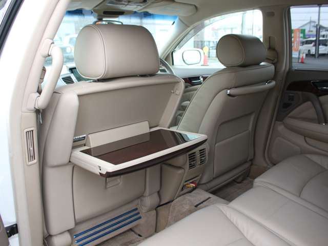 2010 Nissan PRESIDENT 缩略图 40