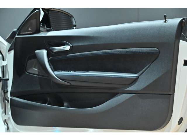 صورة مصغرة 43 لـ 2021 BMW M2 COMPETITION