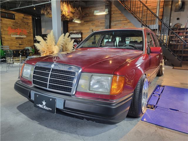 1990 Mercedes-BENZ MEDIUM-CLASS — фото 1