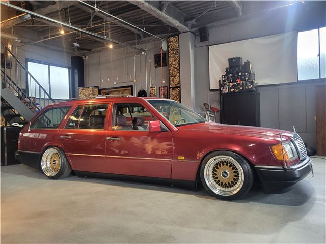 1990 Mercedes-BENZ MEDIUM-CLASS — миниатюра 18