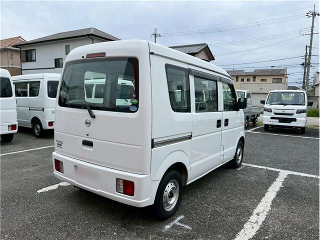 صورة 2 لـ 2014 Nissan NV100CLIPPER RIO