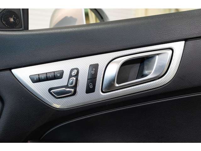 2017 Mercedes-BENZ SL 照片 12