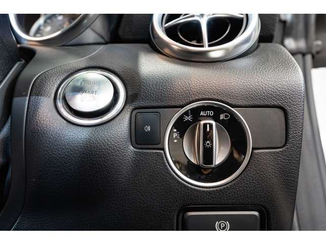 2017 Mercedes-BENZ SL 照片 15