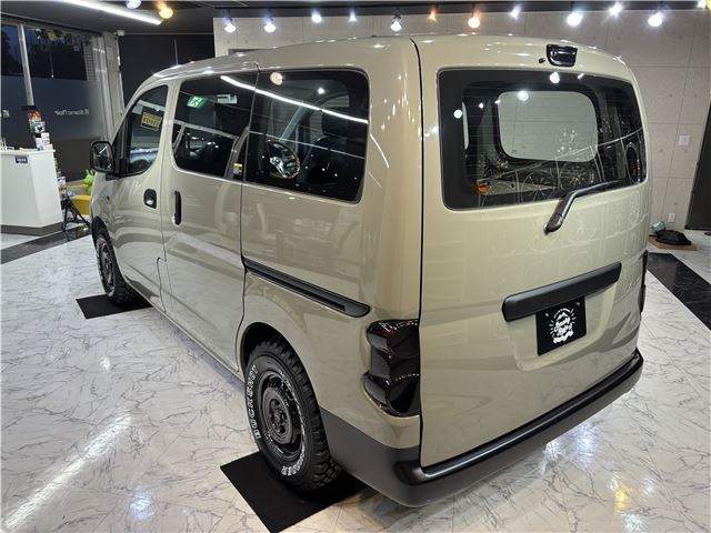 2009 Nissan NV200VANETTE WAGON — фото 9