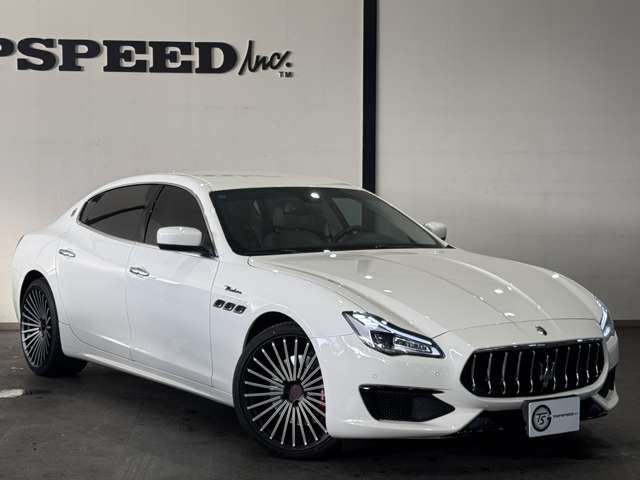 صورة مصغرة 3 لـ 2015 Maserati QUATTROPORTE