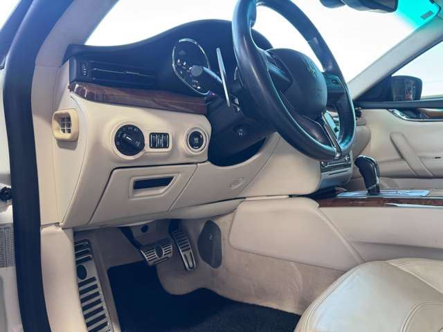 صورة مصغرة 15 لـ 2015 Maserati QUATTROPORTE