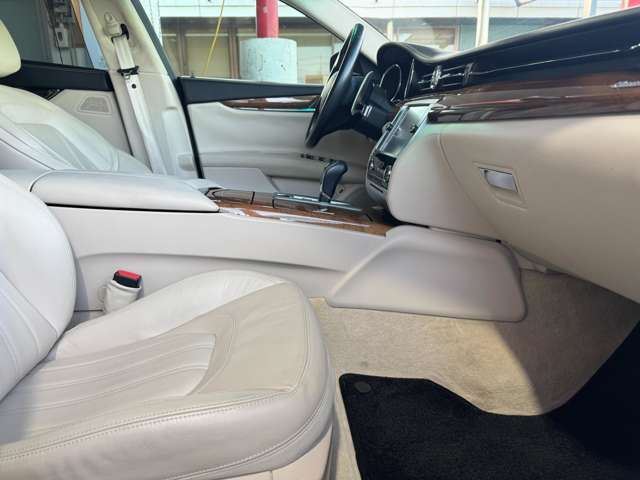 صورة مصغرة 19 لـ 2015 Maserati QUATTROPORTE