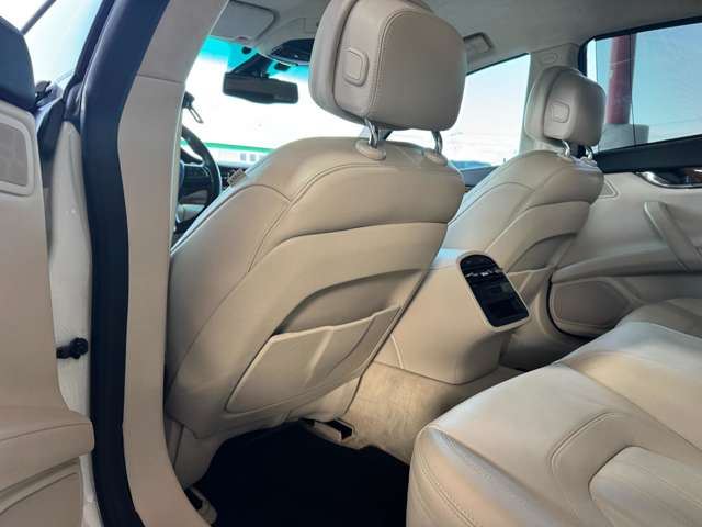 صورة مصغرة 22 لـ 2015 Maserati QUATTROPORTE