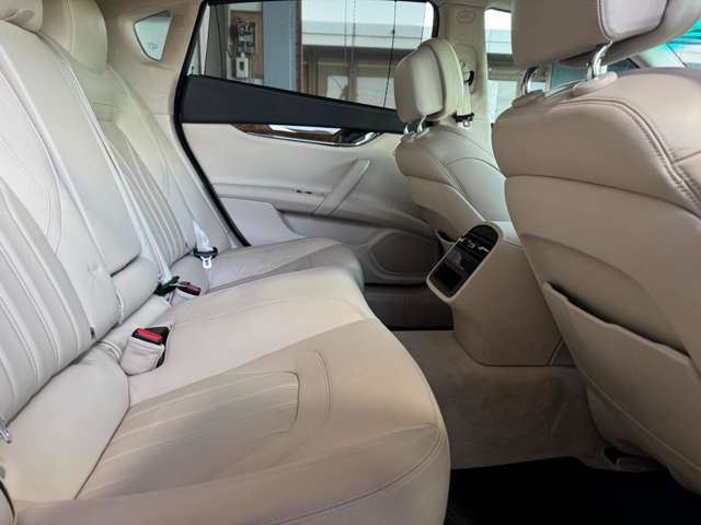 صورة مصغرة 26 لـ 2015 Maserati QUATTROPORTE