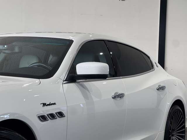 صورة مصغرة 45 لـ 2015 Maserati QUATTROPORTE