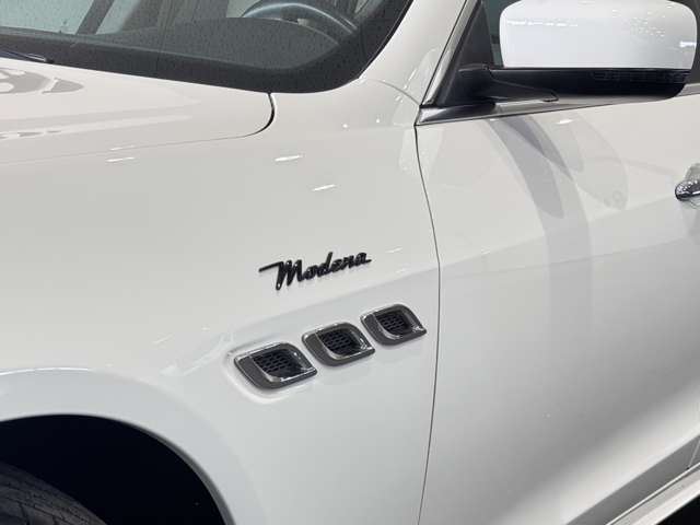 صورة مصغرة 46 لـ 2015 Maserati QUATTROPORTE