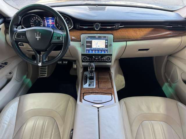 صورة مصغرة 9 لـ 2015 Maserati QUATTROPORTE