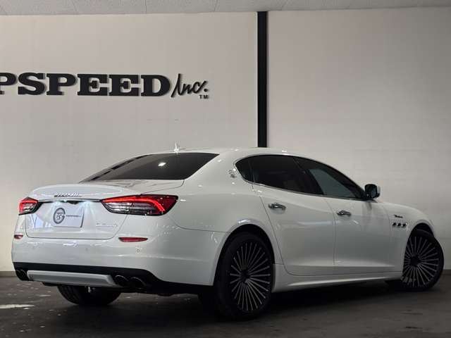 صورة مصغرة 4 لـ 2015 Maserati QUATTROPORTE