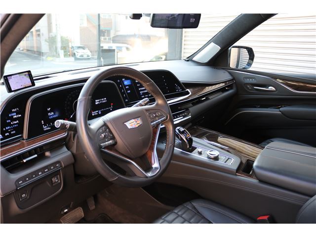 صورة مصغرة 3 لـ 2022 Cadillac ESCALADE