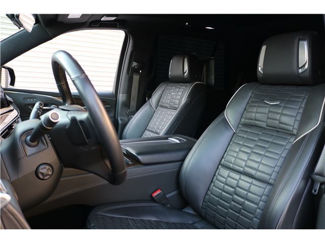 صورة مصغرة 31 لـ 2022 Cadillac ESCALADE