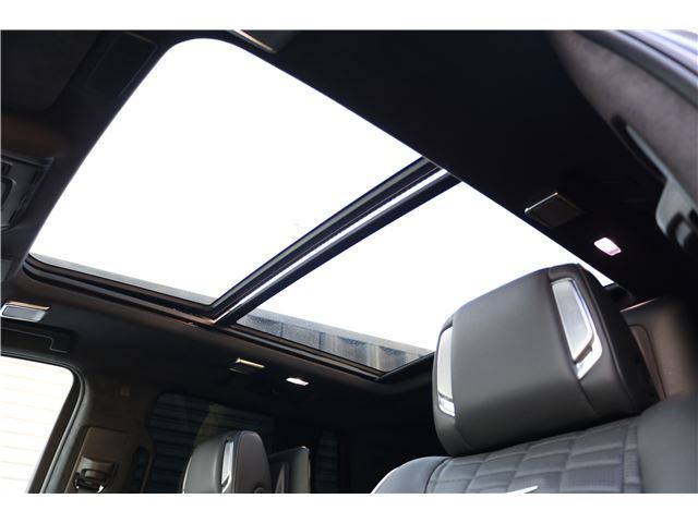 صورة مصغرة 4 لـ 2022 Cadillac ESCALADE