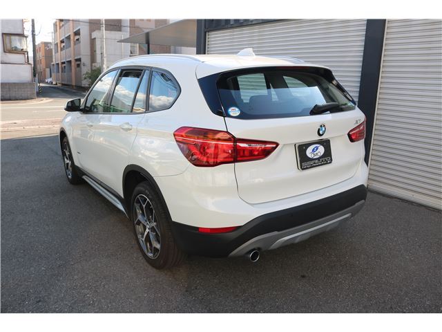 2016 BMW X1 photo 2