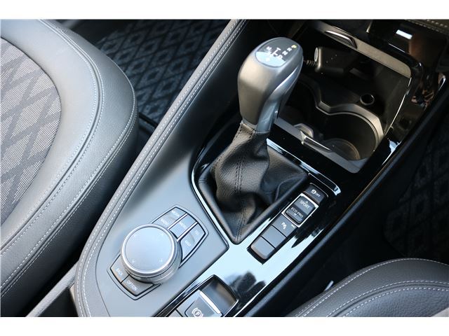 2016 BMW X1 缩略图 17