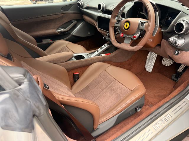 2023 Ferrari PORTOFINO M 缩略图 3