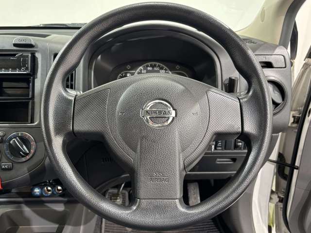 صورة مصغرة 19 لـ 2014 Nissan AD