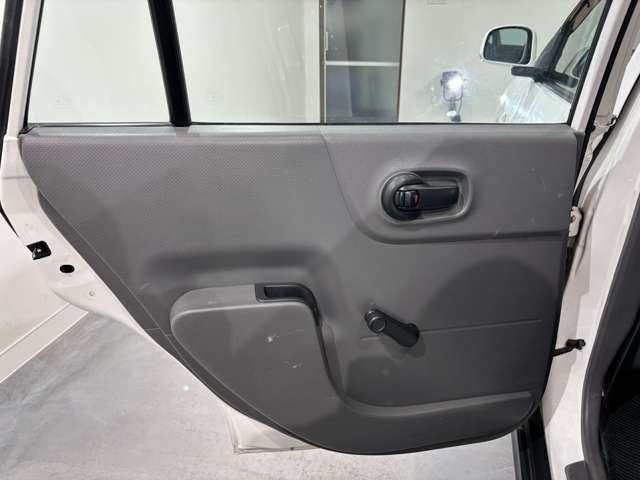 صورة مصغرة 32 لـ 2014 Nissan AD