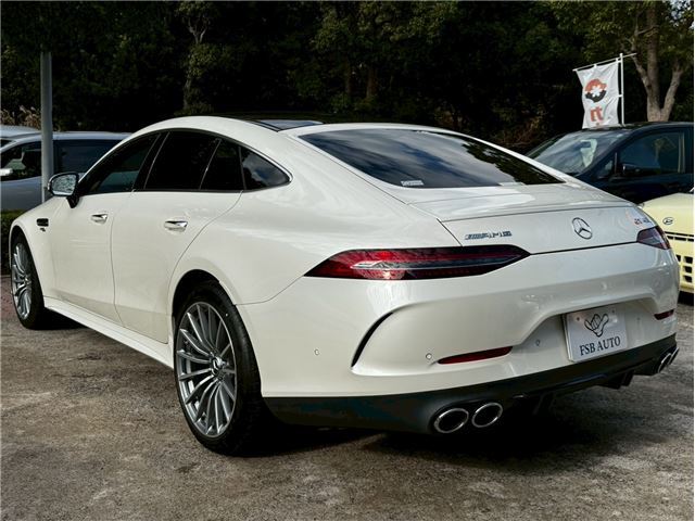 صورة مصغرة 3 لـ 2024 Mercedes-BENZ GT AMG