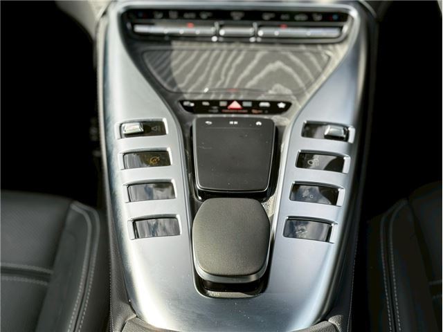صورة مصغرة 30 لـ 2024 Mercedes-BENZ GT AMG