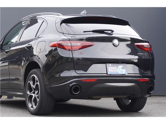 2021 ALFA Romeo STELVIO 照片 8