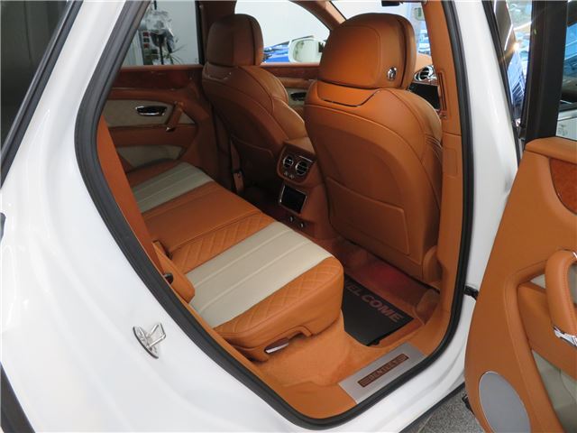 صورة مصغرة 28 لـ 2019 Bentley BENTAYGA