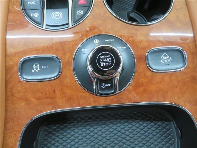 صورة مصغرة 52 لـ 2019 Bentley BENTAYGA