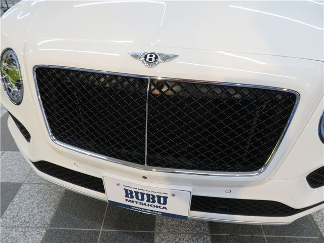 صورة مصغرة 64 لـ 2019 Bentley BENTAYGA