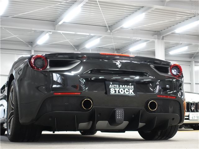 صورة مصغرة 16 لـ 2017 Ferrari 488 GTB