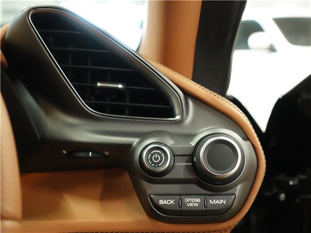 صورة مصغرة 25 لـ 2017 Ferrari 488 GTB
