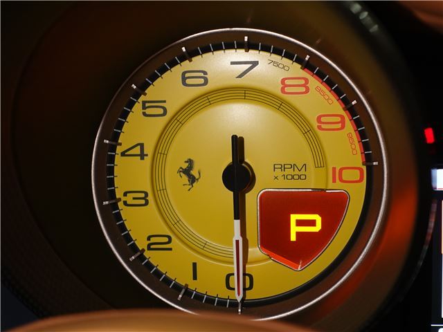 صورة مصغرة 33 لـ 2017 Ferrari 488 GTB