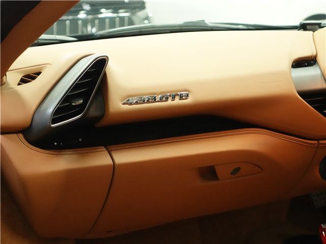صورة مصغرة 36 لـ 2017 Ferrari 488 GTB