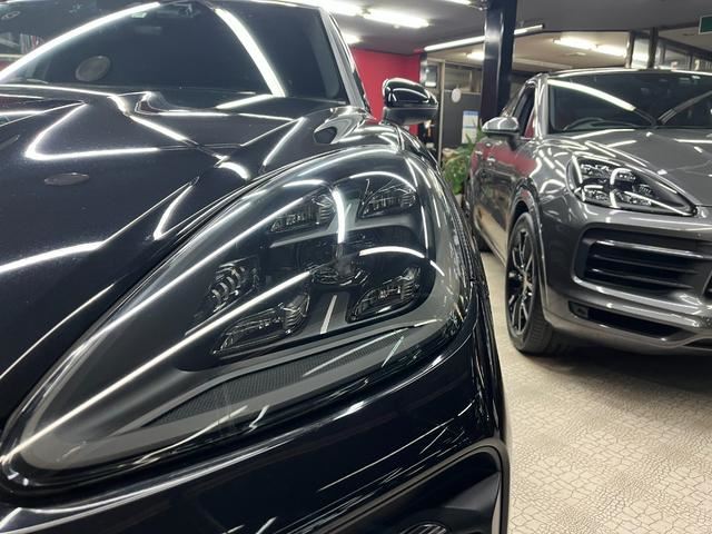 صورة مصغرة 25 لـ 1989 Porsche CAYENNE