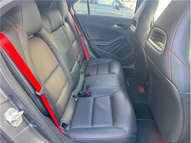 2014 Mercedes-BENZ A-CLASS AMG 缩略图 3
