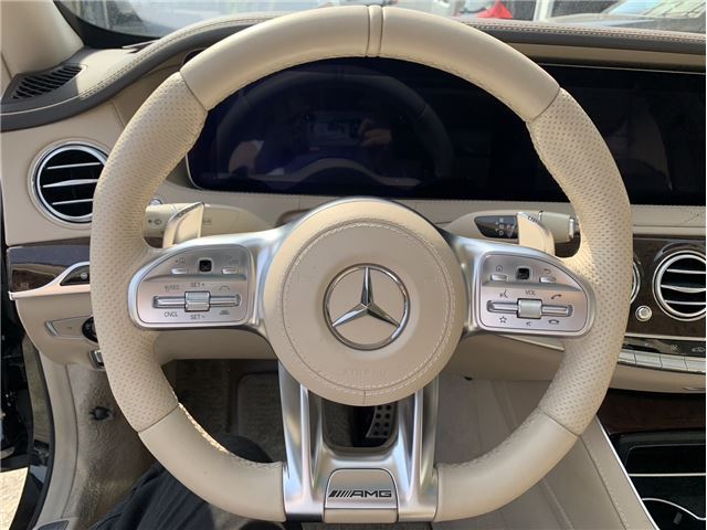 صورة 10 لـ 2017 Mercedes-BENZ S-CLASS AMG