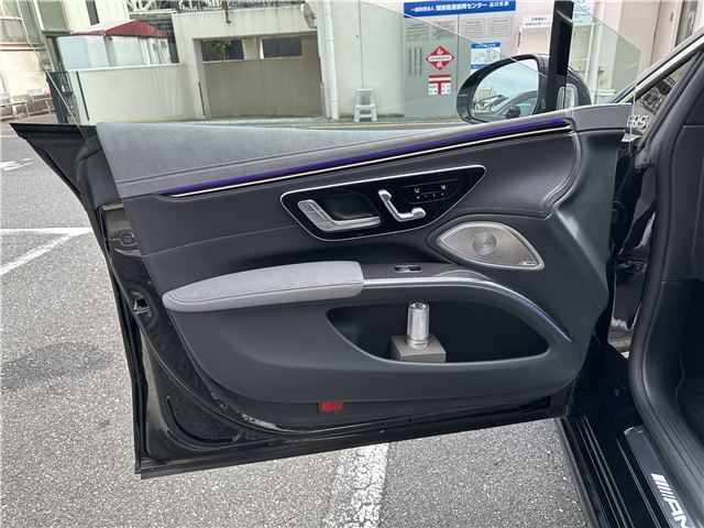 صورة مصغرة 16 لـ 2022 Mercedes-BENZ EQS AMG