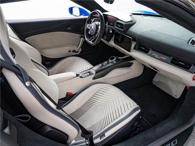 صورة 10 لـ 2023 Maserati MC20 CIELO